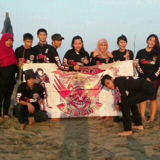 Late post acara famgath di pantai kalong sukabumi.