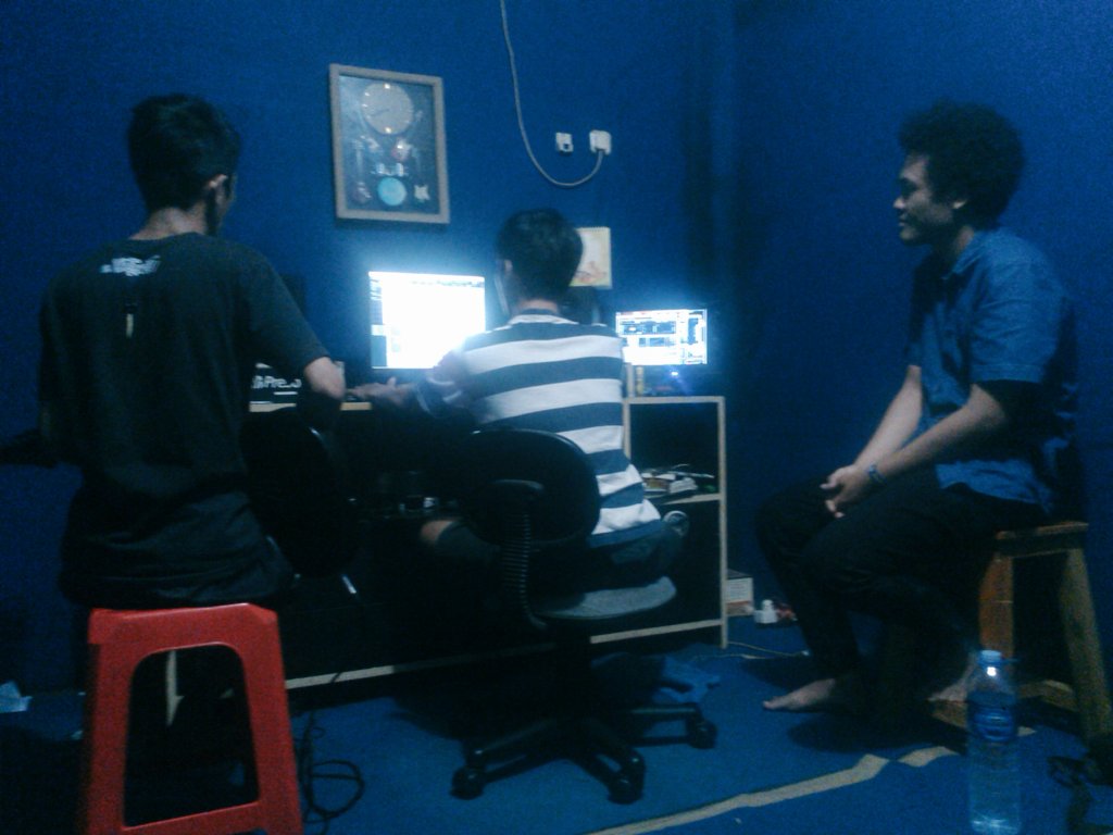 neverpanic12's tweet image. 