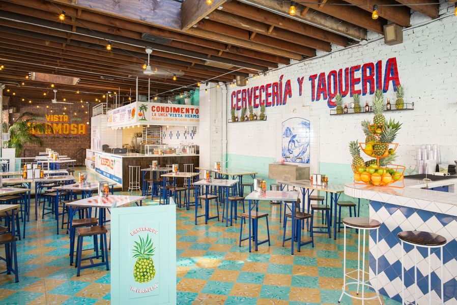 EaterNY's tweet photo. Manhattan's 18 hottest new restaurants: https://t.co/kN40FKSiyw https://t.co/xHJdSzjgfP
