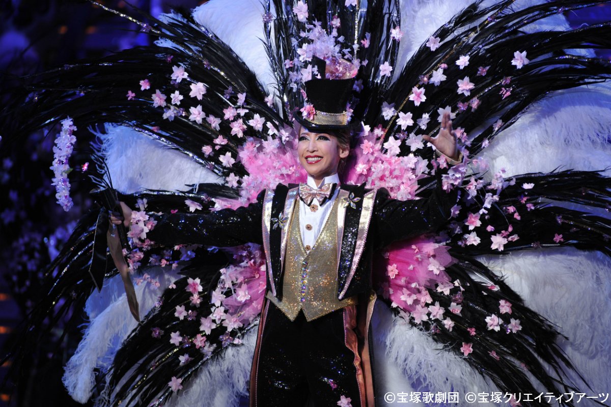 Wowow総合 Pe Twitter 宝塚への招待 Takarazuka 花詩集100 月組14年 11 21 土 午後4 30 宝塚歌劇のレビュー ショーの原点ともいえる 花詩集 T Co Qbrxakjvja Wowow T Co Aq6xdairwl