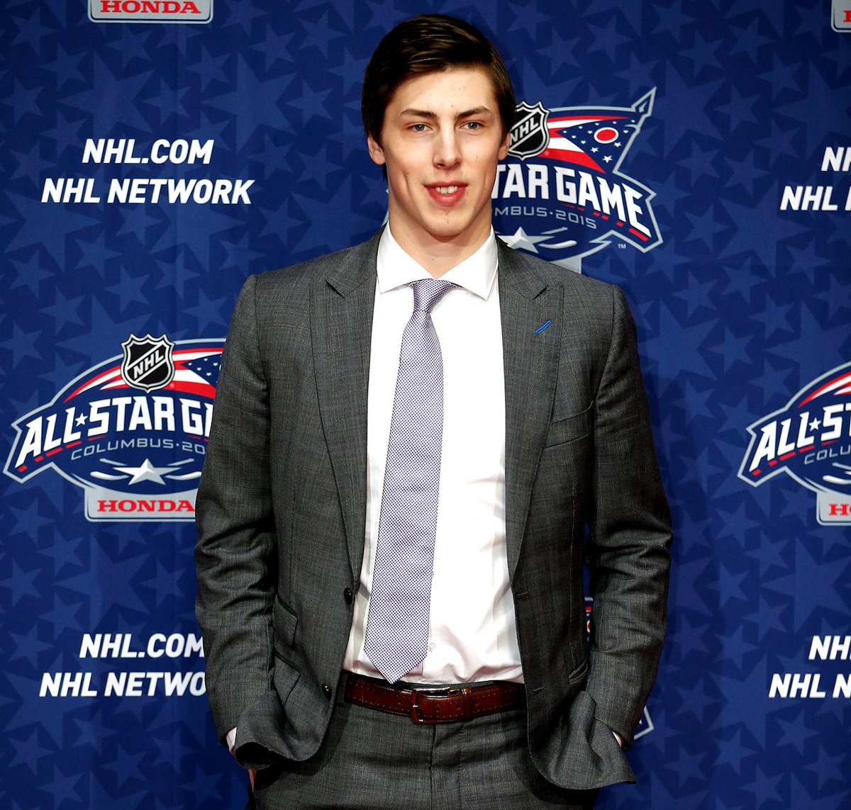 EdmontonOilers's tweet photo. Nothing beats a brand Nuge suit! 👔 Check out our @HenrySingerInfo #SingerSuitUp contest at https://t.co/TmpmQYV703. https://t.co/HldpUFPckz