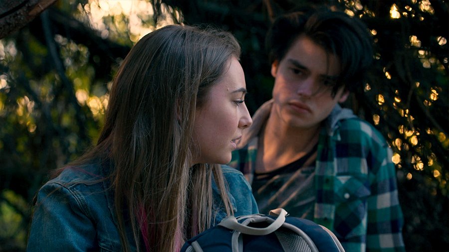 neighbours's tweet image. Anyone else rooting for these two to get together?! #Neighbours @mavournee_hazel @itsfelixwot