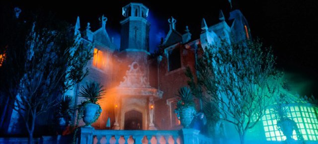 HardCoreDisney's tweet image. The Secret Tech Behind Disney's Haunted Mansion Illusions ow.ly/37ojdF