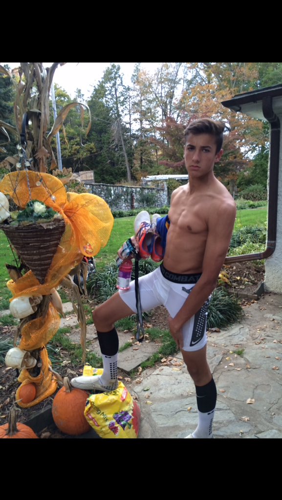 dwestsoccer's tweet photo. Everyone better be at @westsoc15 first game in states tomorrow at Henderson at 5. Clothing is optional 😉 https://t.co/kExDYxz8De