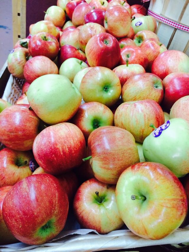 ElginLocalGoods's tweet photo. Apple season is our favorite!! https://t.co/k3AuZJCBc2