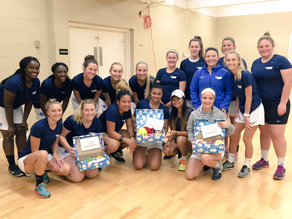 BrevardWLax's tweet photo. Operation Christmas Child in action. ๐๐โ๏ธ #NadoNation #learninordertoserve https://t.co/4a4vFYh5wq