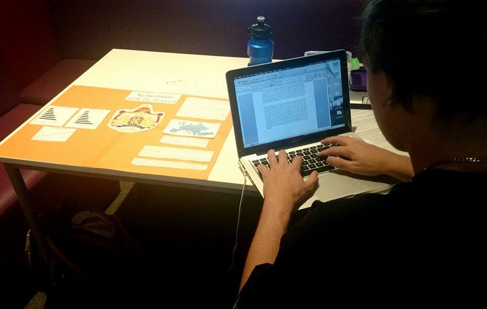 neth_asmsa's tweet photo. Finishing our poster #asmses https://t.co/8sIyUhnR8N