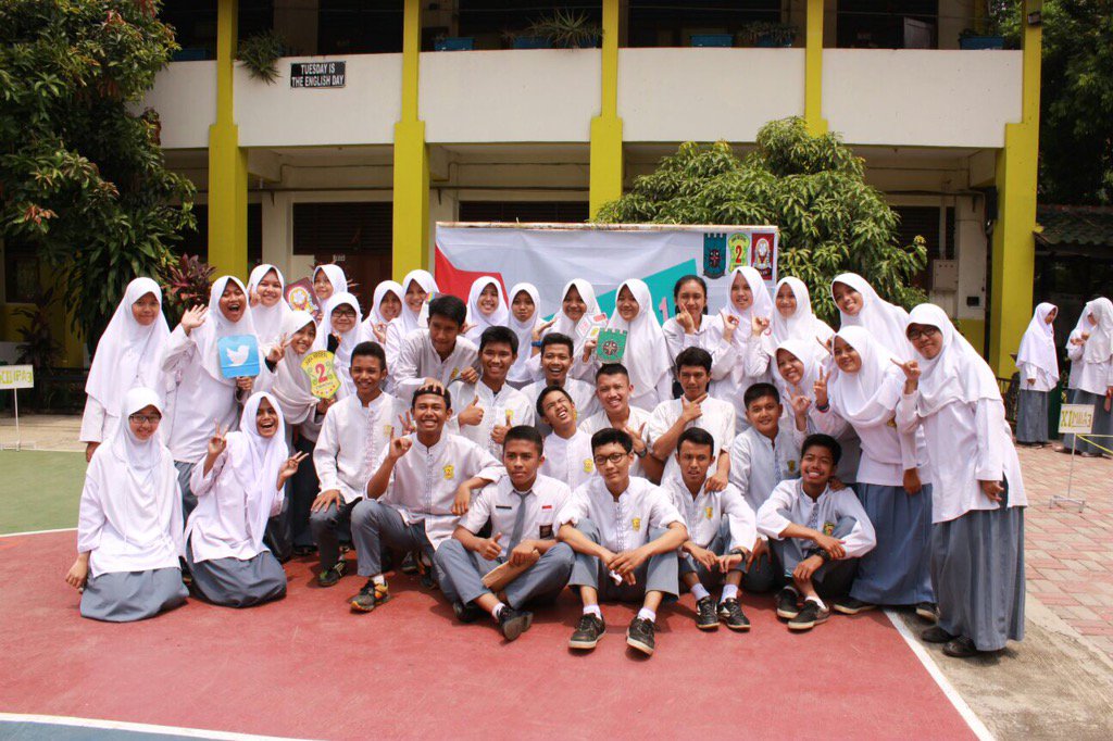 SmavoMPK's tweet photo. XII MIPA 2 #VOICE2015 https://t.co/tuWYdVcZnF