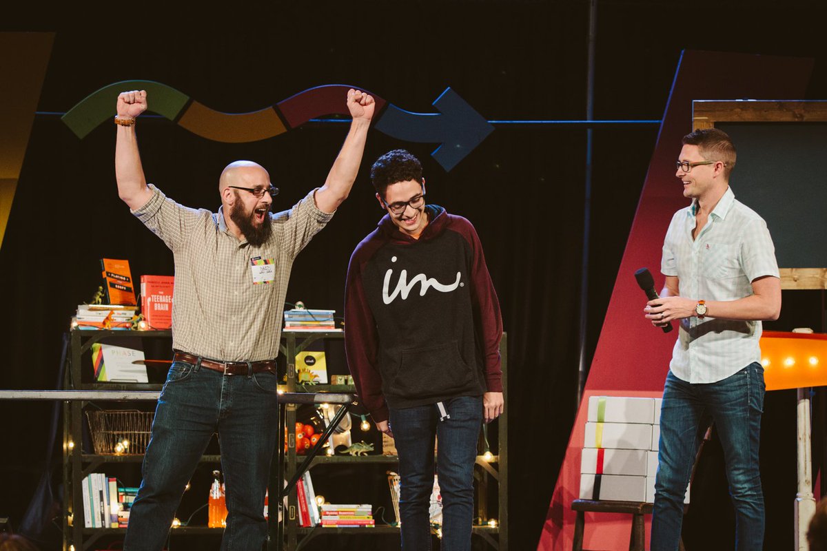 OrangeLeaders's tweet image. #OrangeTour Ocala is off to a great start with #LeadSmall Night!