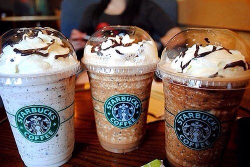 ImCravingFood's tweet photo. Starbucks Frappuccinos 😍 https://t.co/cfeGIH2DsO