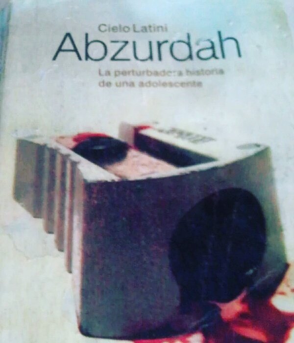 kathiuska2907's tweet photo. #AbzurdahEnPeru  Rt plis! https://t.co/iZv2VicGl7