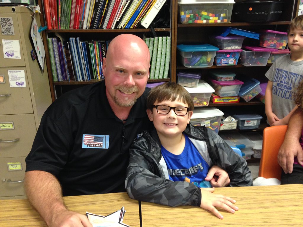 Shelli83's tweet photo. Thanks to our Veteran visitors! @nweseagles https://t.co/1sllJoXRox
