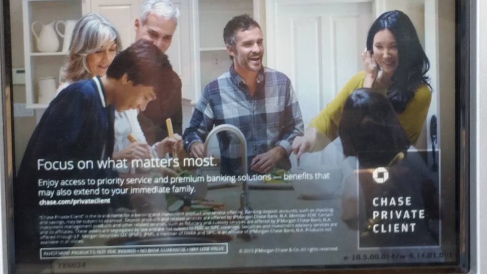 Isa_Cappucci's tweet photo. Now premiering @ a #ChaseBank near U! Thank U #lamodels #armstrongcasting #superfunshoot #radpeeps https://t.co/7gK2mc2ECR