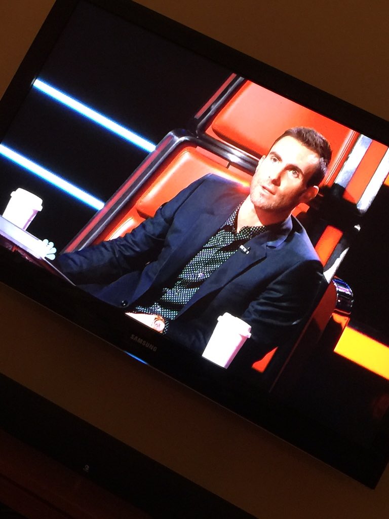 TriciaJoOnTheGo's tweet photo. Screw the #redcups @NBCTheVoice has two #whitecups #drinkup @adamlevine #VoicePlayoffs https://t.co/2EVn4TOsIy