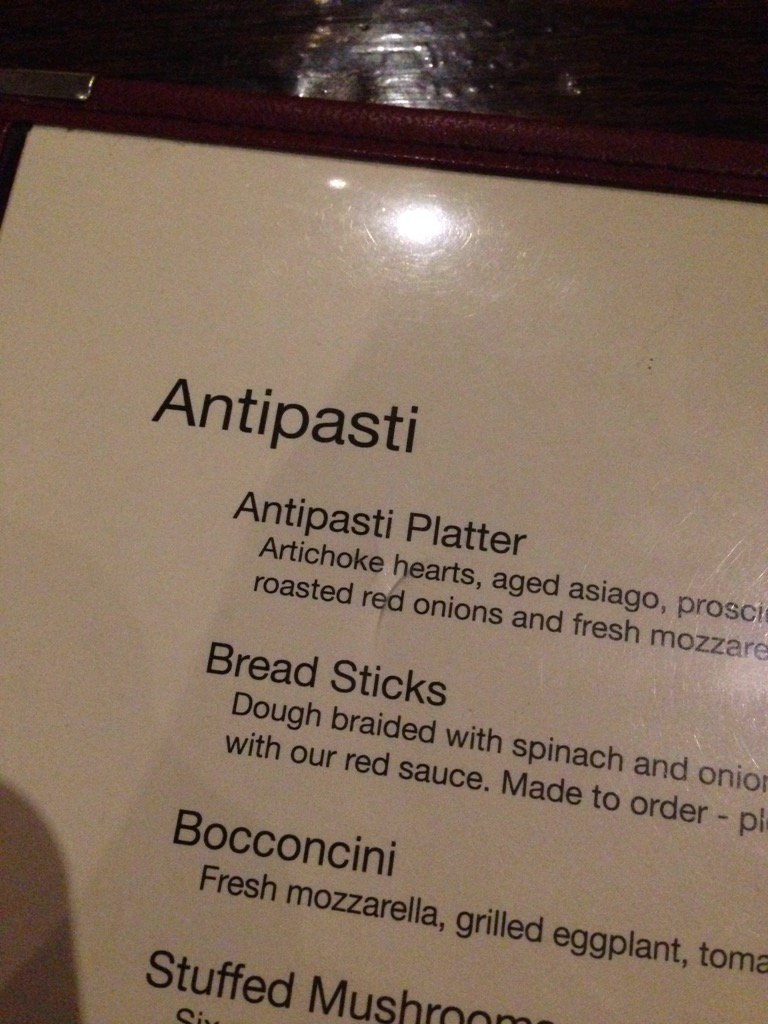 ratjackson_'s tweet photo. Why is this restaurant anti-pasta?😒😒 I'm definitely #ProPasta 👌🏼 https://t.co/uCu7wRud0E