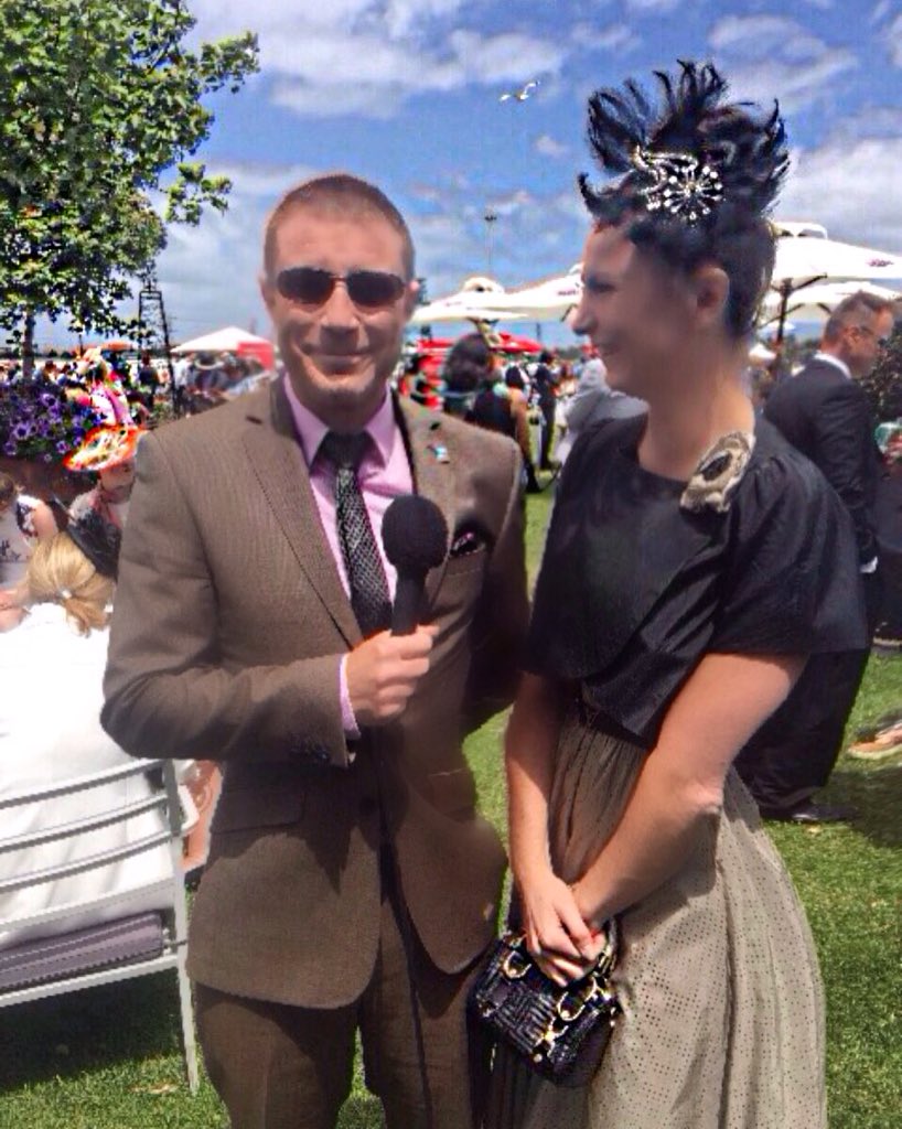 JaasonSimmons's tweet photo. Impromptu interview for #foxfm  #flemingtonracecourse #emiratestakesday #styledbyramzy #wolfkanat #myerracingstyle https://t.co/B8Yy4ATOTx