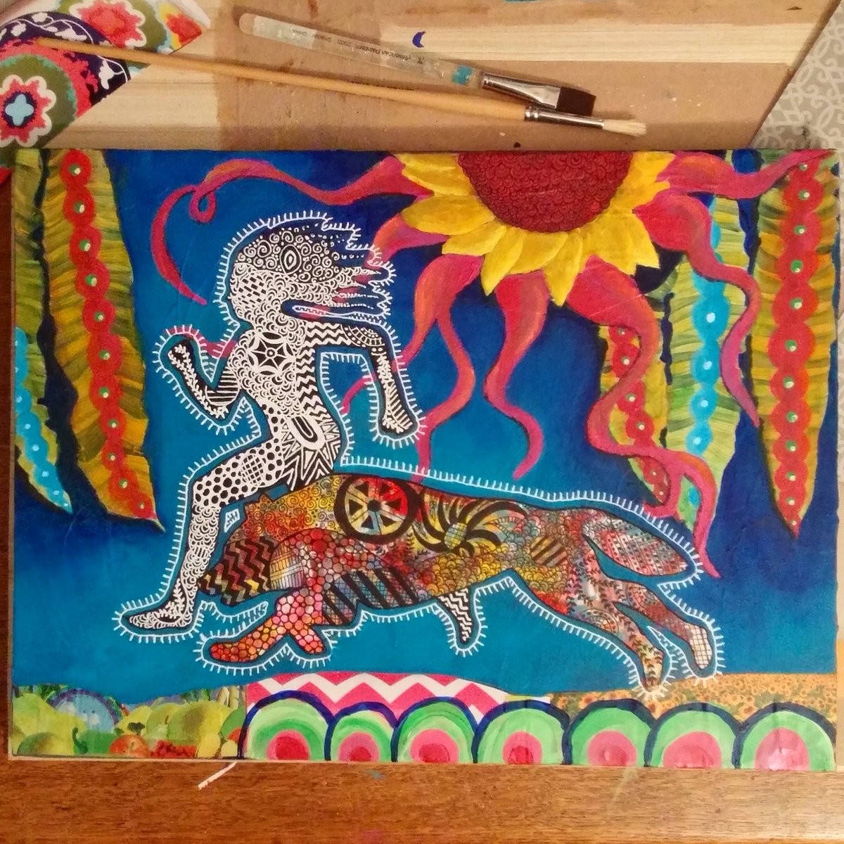 aliciaspildeart's tweet photo. Spirit animal 🐕 finally finished! #artandstylemn #artist #mixedmedia  #spiritwoman #spiritanimal #wolf https://t.co/oUGfPegJ4I