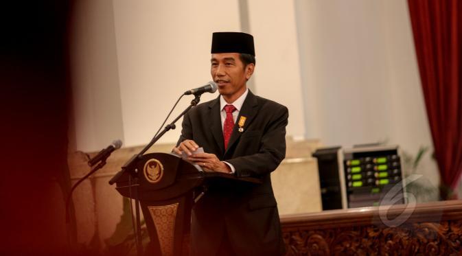 liputan6dotcom's tweet photo. Jokowi Ajak Rakyat Jadi Pahlawan Baru Perangi Korupsi https://t.co/bPXmCv2NZQ https://t.co/GU4sxQ3aKP