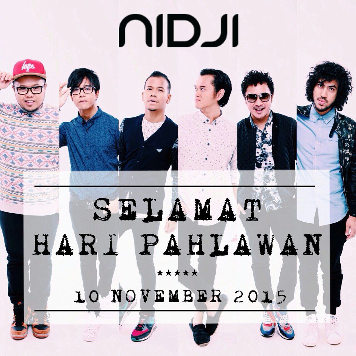 "Bangsa yang besar adalah Bangsa yang menghormati jasa Pahlawannya." - Bung Karno
#SelamatHariPahlawan