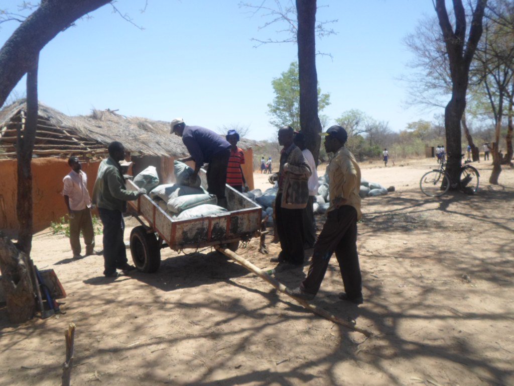 YOUTHNAD's tweet photo. At last there is light at the end of the tunnel for Nkayi villagers!! https://t.co/hpj4Lne64o https://t.co/QLr3niPp2G