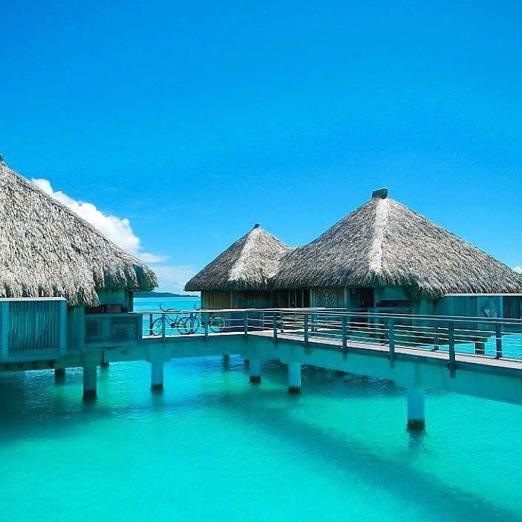 onluxury's tweet photo. Bora Bora 😍 Tag Someone You Would Take Here ! - via @Modamasculinatop 
Courtesy of @KobeChanel by luxurylifestylema… https://t.co/JqYZTpP8UW