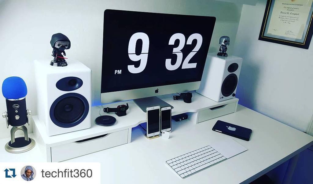 TheTileApp's tweet photo. #Repost @techfit360
・・・
FALL 2015 DESK SETUP!

#minimalsetups #workspace #homeoffice #desksetup #office #workstatio… https://t.co/eiwtah4miU