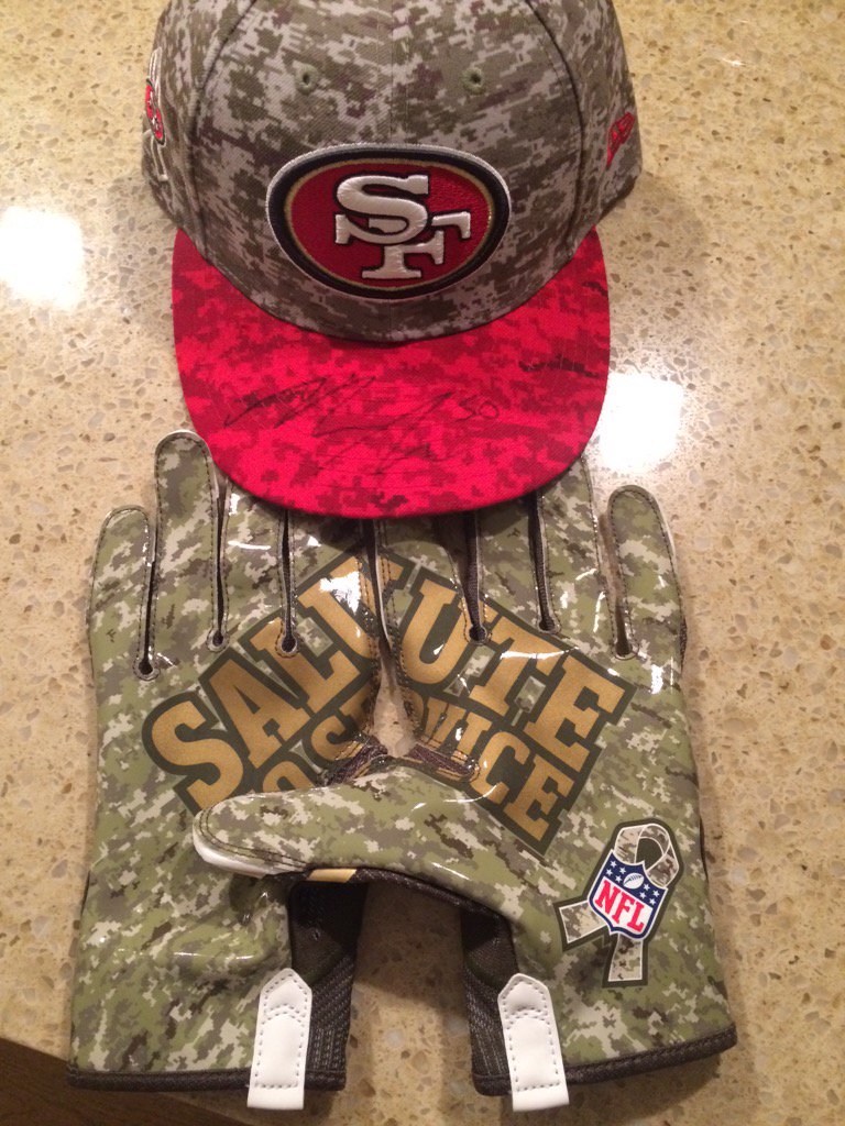 NBELLORE54's tweet image. #49erfaithful Military Personnel: RT this for a chance to get this gear sent your way! #49ers #SaluteToService