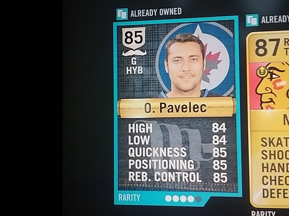 iceinmyvein's tweet photo. NEED TO CLEAN OUT MY INBOX MOV PAVELEC GIVEAWAY AT 20 retweets go go go!!!! Now!! https://t.co/qGNIlDXaNz