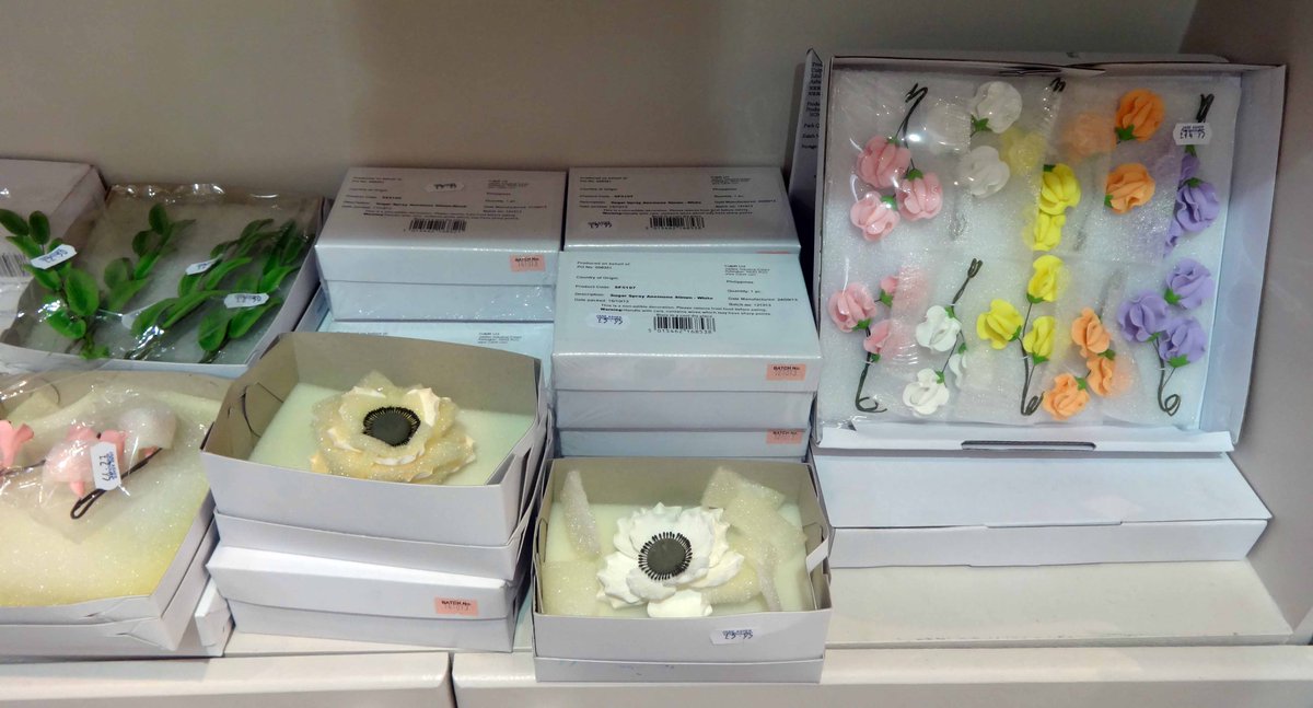 janeashercakes's tweet photo. Here’s just a glimpse of some of the great #cake accessories on sale as part of our closure... https://t.co/VF6o9xGDf4
