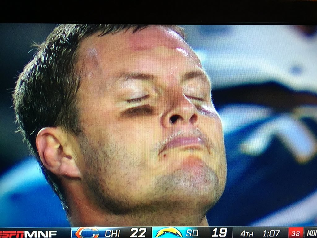 BarstoolTrent's tweet photo. "And now I gotta go home to EIGHT kids" https://t.co/xj9k9Lq0mr