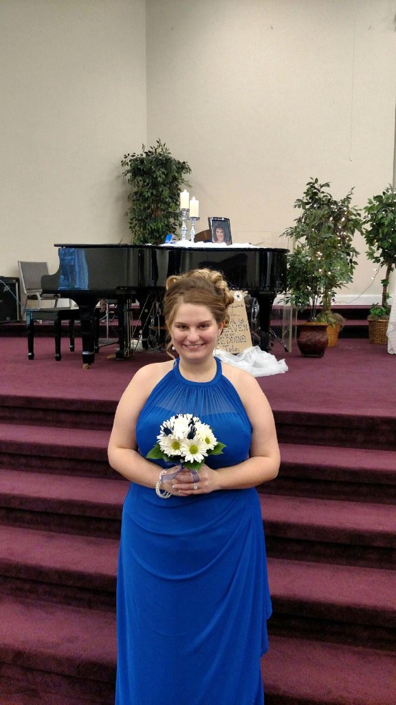 MadelineEllece's tweet photo. The dress!!! 👗💐 #bridesmaid #RES2015 https://t.co/A0OfKz8r4w