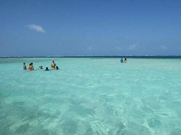 jorgewaldmann's tweet photo. Disfruten lo nacional antes de ir al extranjero vayan a San Blas . https://t.co/rAOSEycnMN