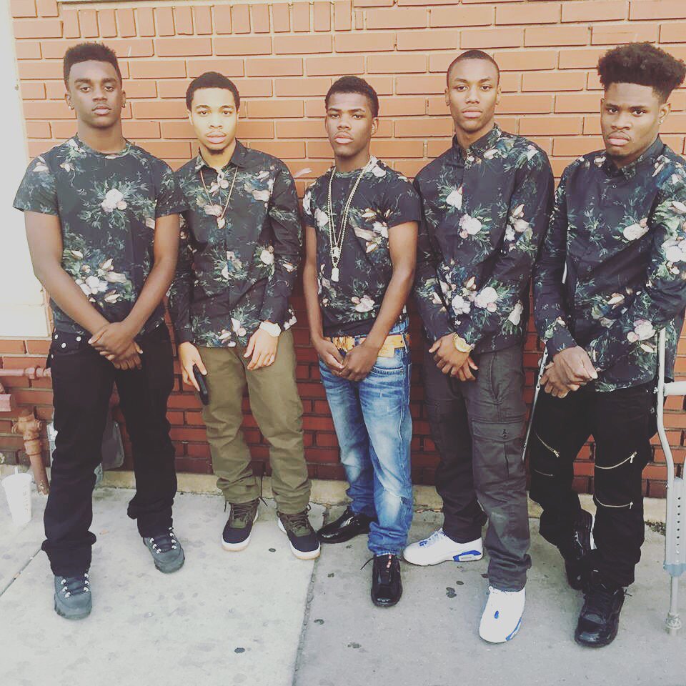 LooseScrew_093's tweet photo. Me n my 💉💉 so mf tight you cant even tell us apart🔫👿💯 https://t.co/IeYpwnsj7A
