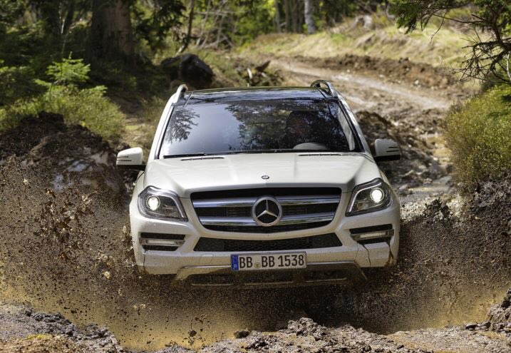 MercedesBenzOM's tweet photo. قدرة استثنائية على مواجهة كافة التحديات، إنها سيارة الفئة #GL
#MercedesBenz
#GVolutionWeek https://t.co/jL7P7kKF0v