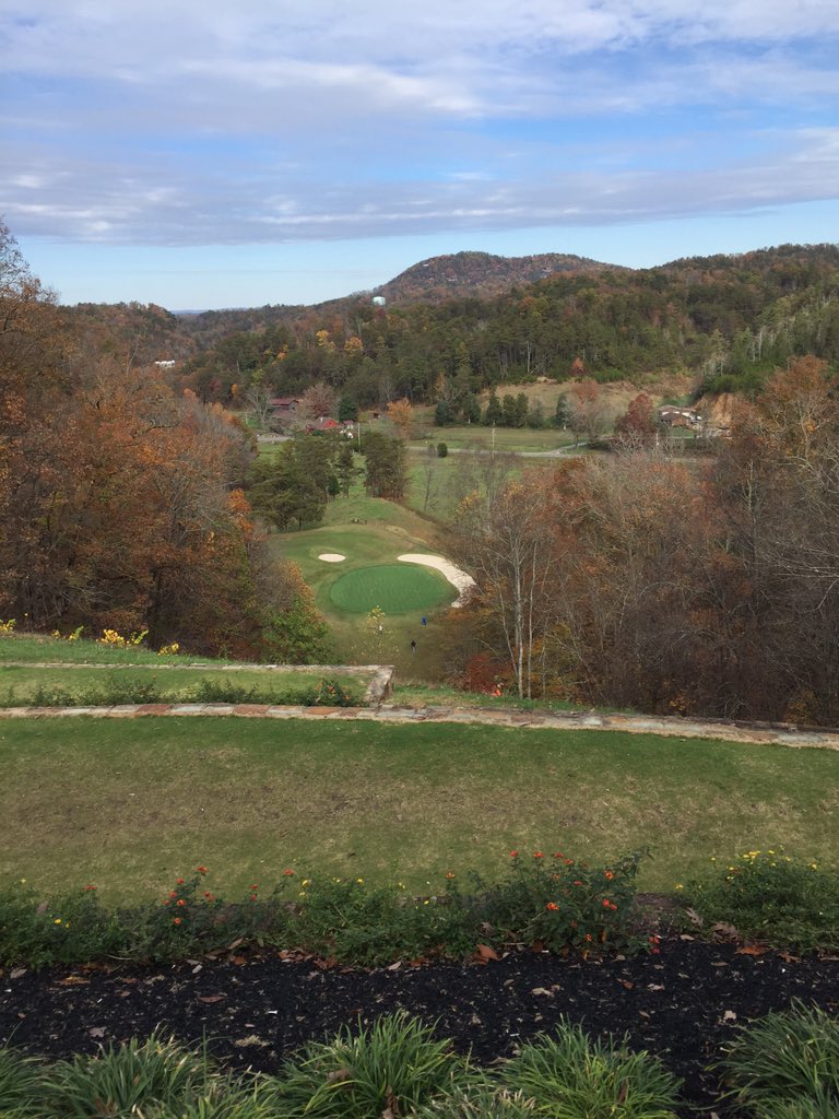 StrokeSouthern's tweet photo. Fun mountain tract @GatlinburgGolf https://t.co/A25rmeLBg7