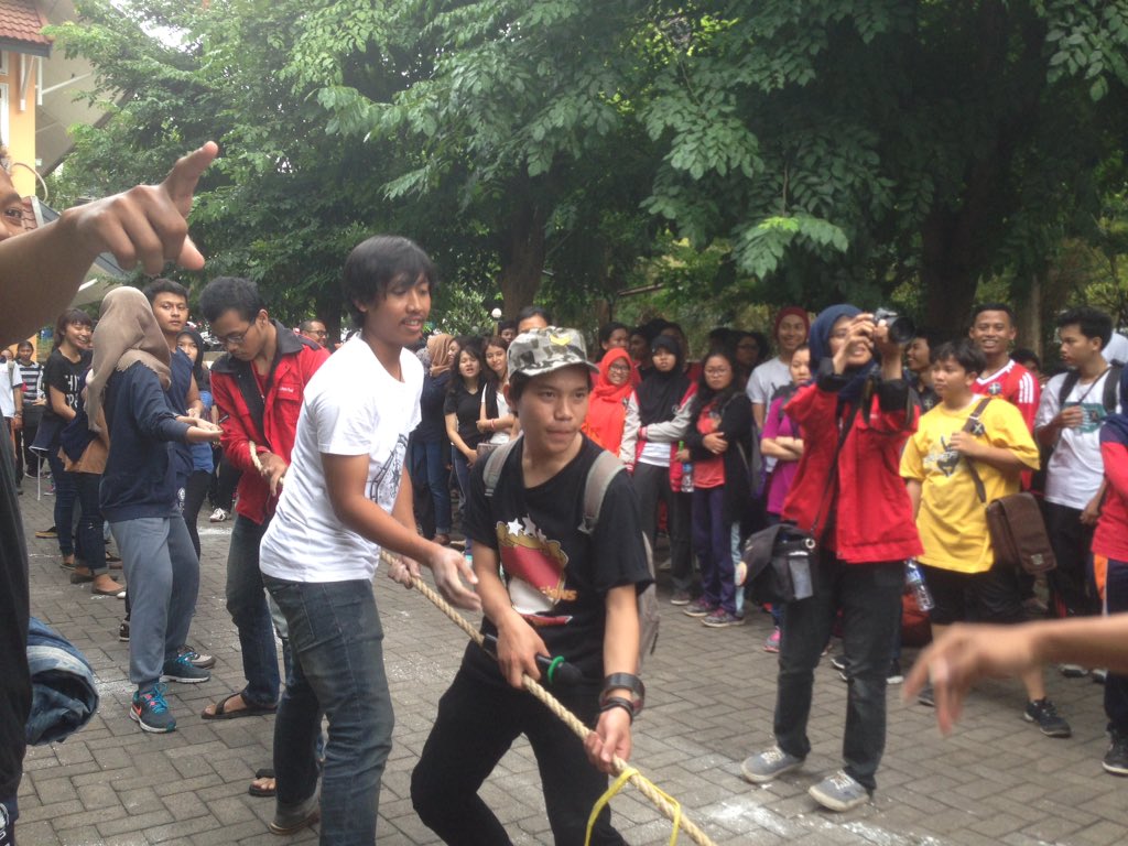 Arsitektur UNDIP'13 tweet media