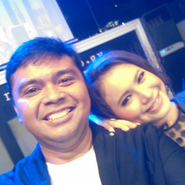 finally bisa selfie an sm teh <a href="/mynameisrossa/">Rossa Roslaina</a>, makasih ya teh
berasa jadi orang paling beruntung malam itu hehe