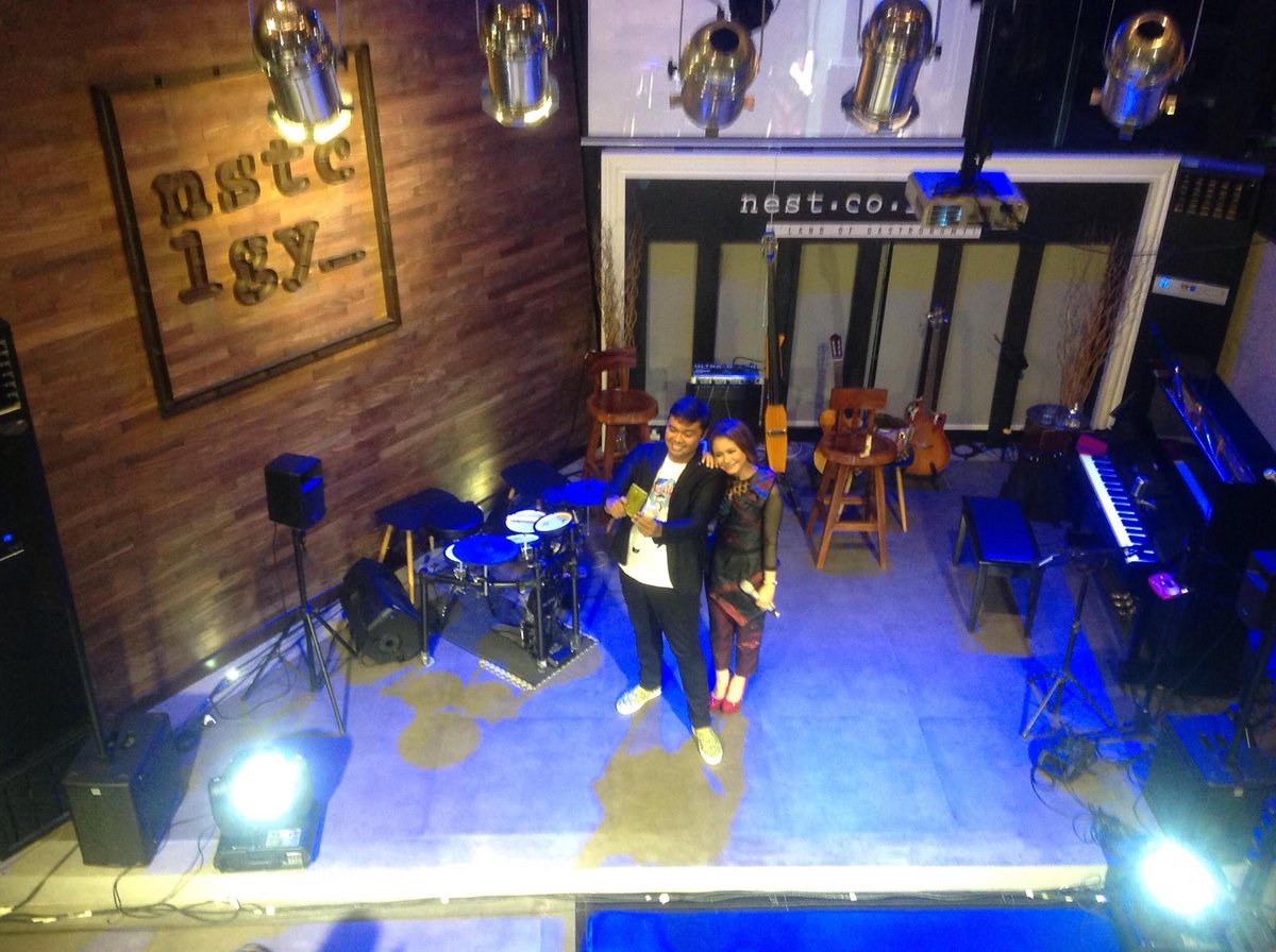 last saturday nite with teh <a href="/mynameisrossa/">Rossa Roslaina</a>