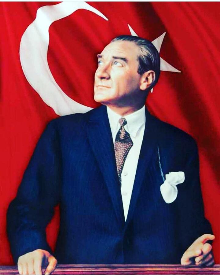 IbrahimBeduk's tweet photo. Ruhun şâdd , mekanın cennet , gönlün ferâh olsun paşamm biz burdayız! 
Minnetle ve şükranlaa.
10 Kasım 1938. https://t.co/WnmeHe34Oq