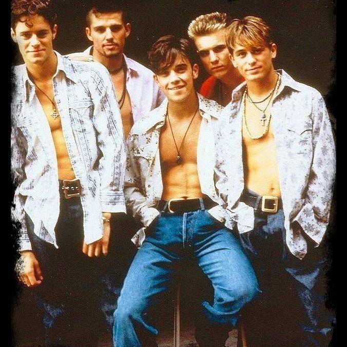 Vangi_Gumede's tweet photo. #MCM With These Hot Guys from @takethat From 25 Years Ago #HowardD #JasonO #RobbieW #GaryB #MarkO #TheyLookSoHot🔥🔥 https://t.co/pSbmkUqWKk