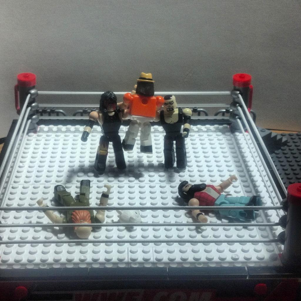 mrkpacgreen's tweet photo. The #BrothersOfDestruction take care of #wyatt for now #wwe #wwestackdown #stackdown #raw #kane #Undertaker https://t.co/McrGRe2DeF