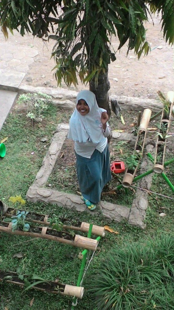 Islah_Shafaq's tweet photo. Nyohh fotomu mbak.. @LailiyaLail https://t.co/Y949entrM5