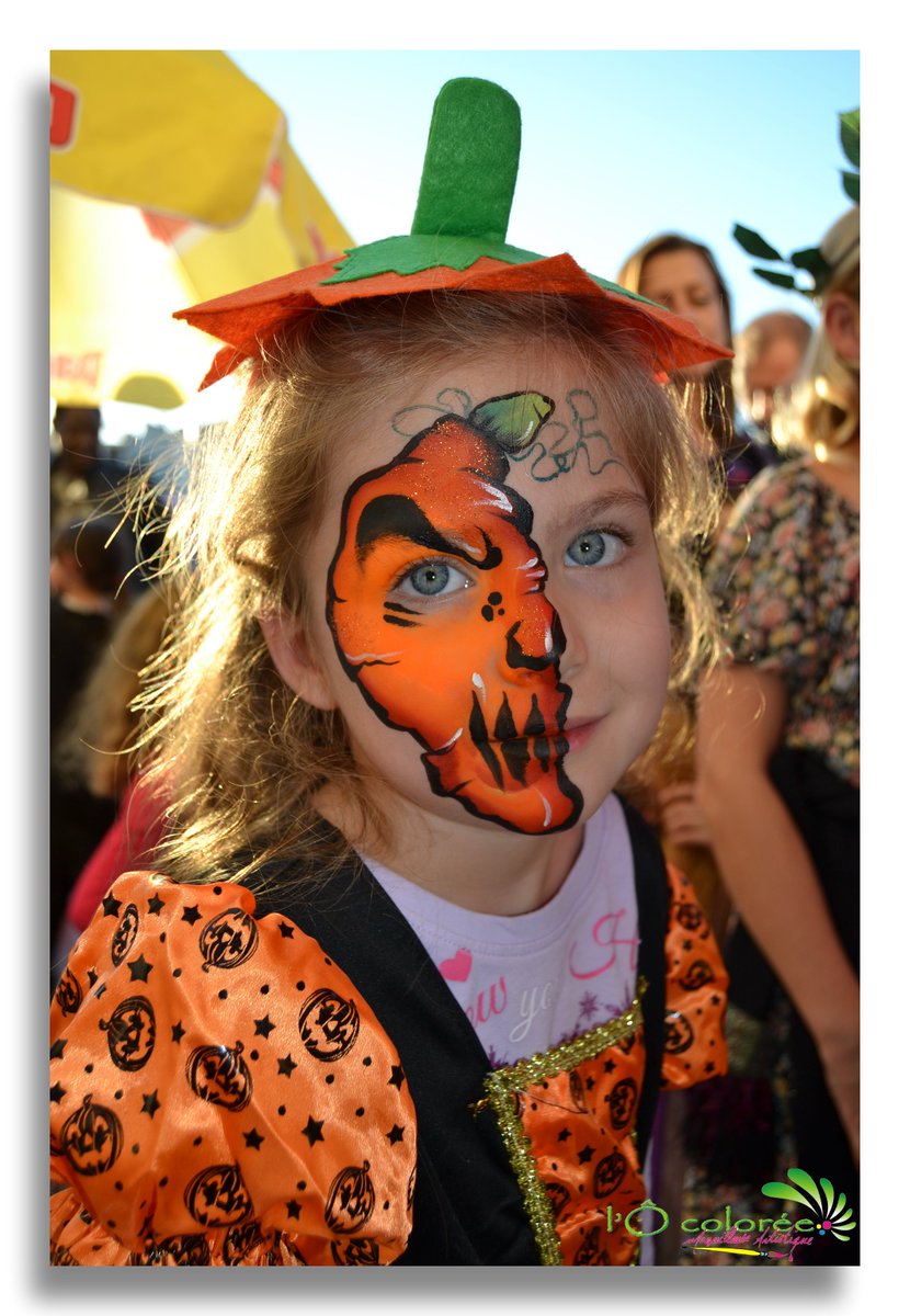 Locoloree's tweet photo. #facepainting spécial #halloween ... https://t.co/umswNV6b2m