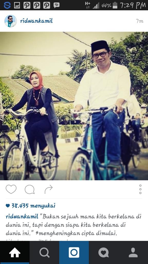 cha_raisa's tweet photo. Pap.. coba saya yaa yg ngagoes disamping papap 😊 https://t.co/SmATHbbFUT