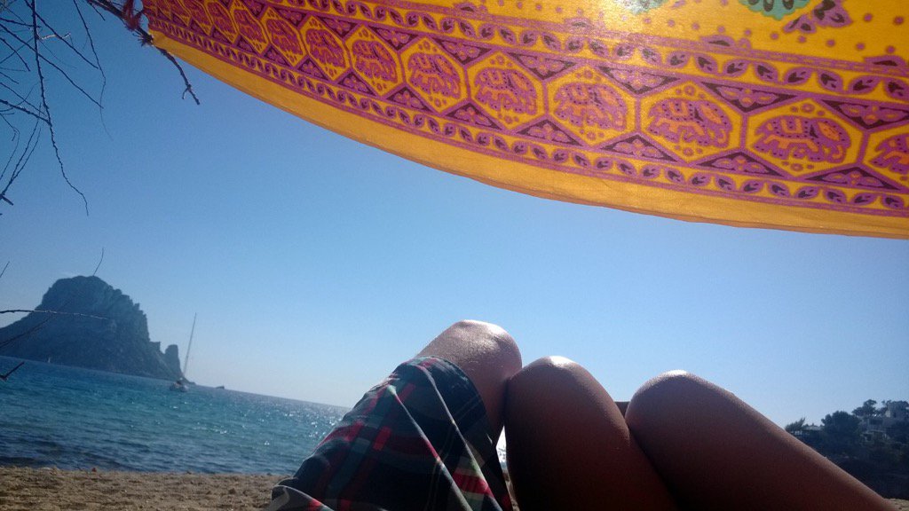AmelieMilo's tweet image. Would like to be there again #ibiza #missingsun