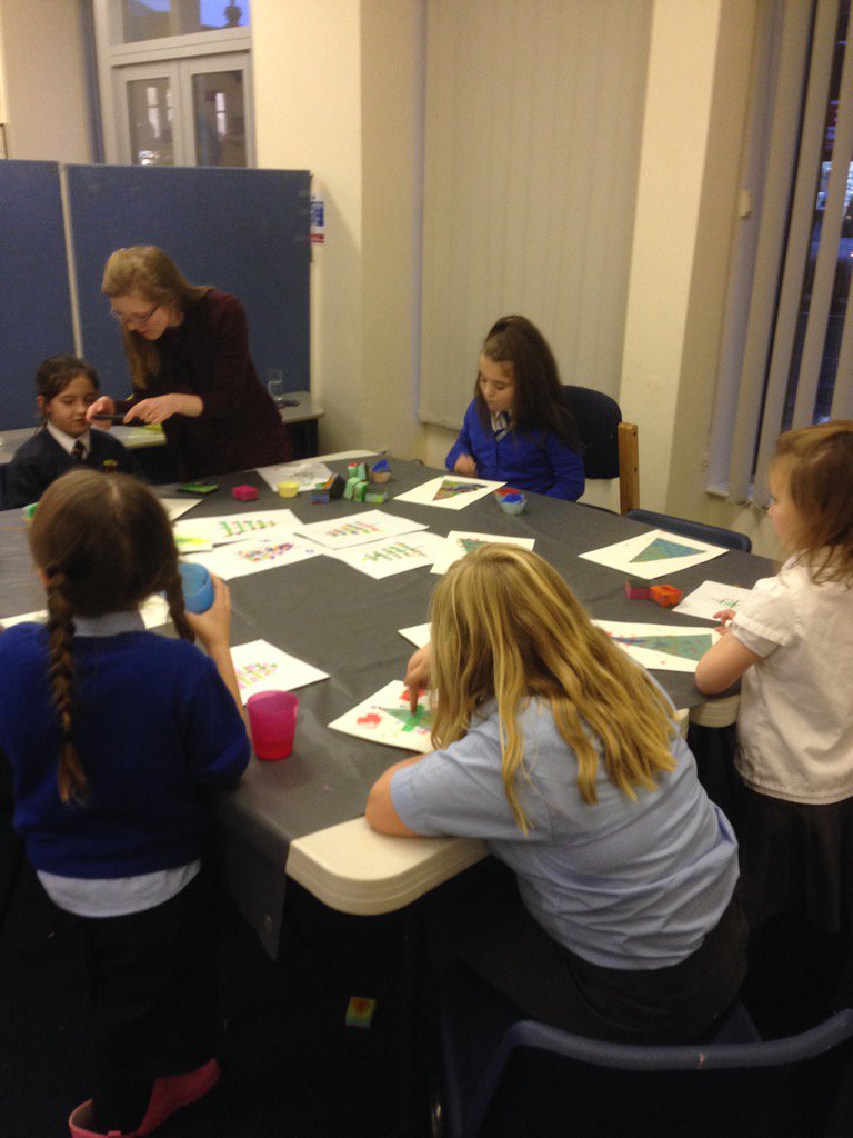 EMacintosh's tweet photo. Kinship carers homework group working on this years Bethany Christmas card @_BethanyCT https://t.co/PtKqoAK1tN