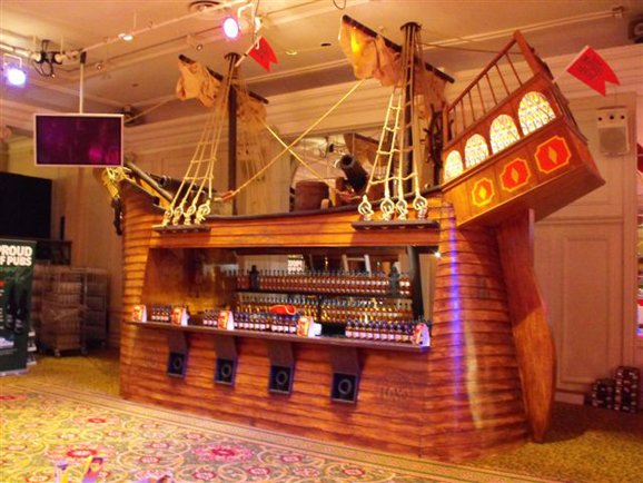 photo_studiohre's tweet image. Build your next set @HallifordFS Commercial studio with all the services &amp;amp; knowledge you'll need! #StudiooftheWeek