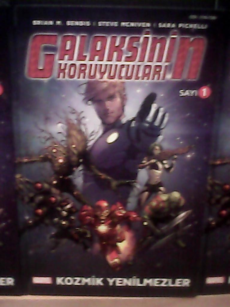 Galaksinin koruyucaları sayı 1 büyülü dükkanda raflarda bekleriz