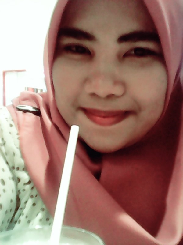 UnieyT's tweet photo. stopp lah makan 2 😉 https://t.co/fQiTHrhEeP