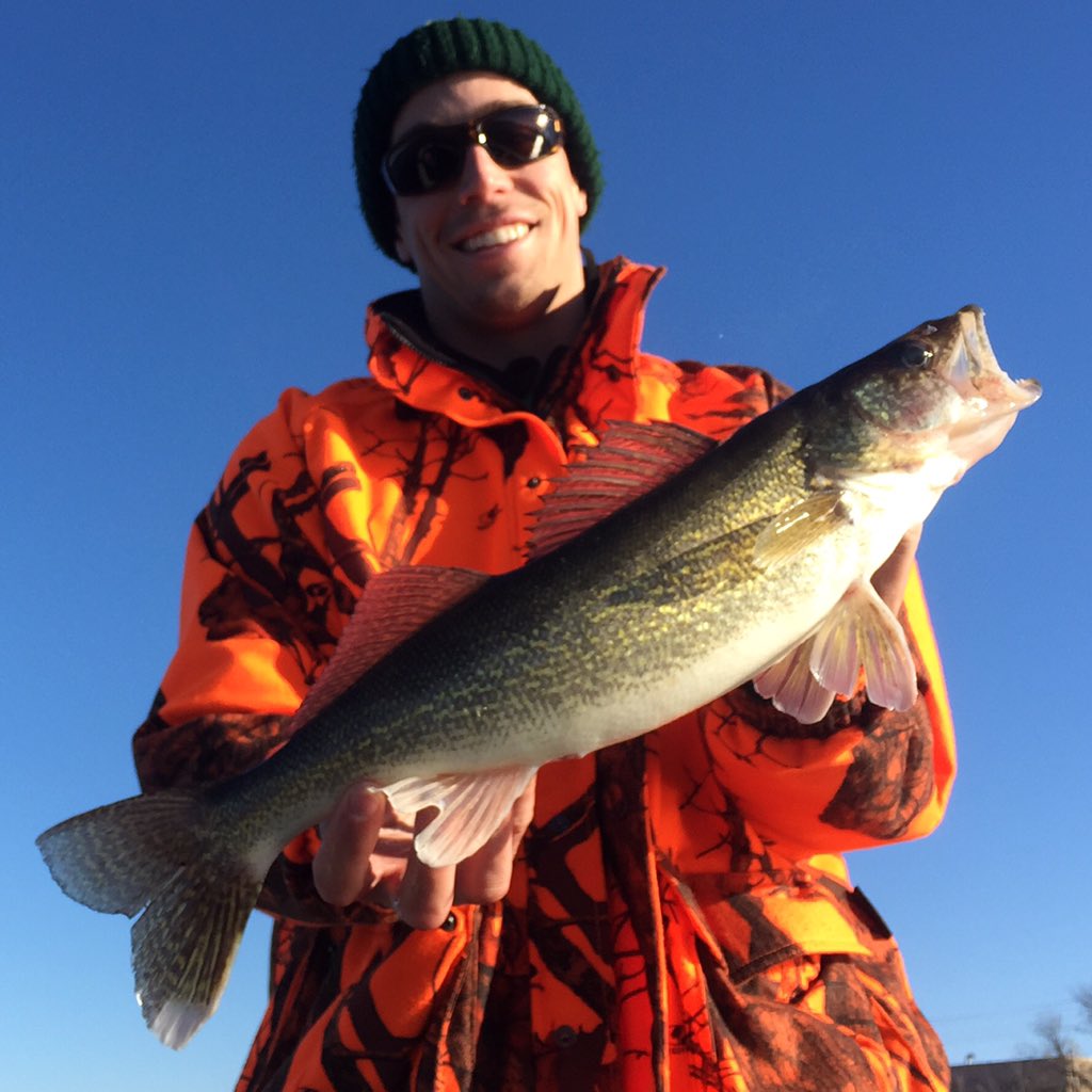 iMNfishing's tweet photo. Walleye fishing this fall has been good with the warm weather but please cool down and bring on the ice!!!! https://t.co/bnQpWMXDa9